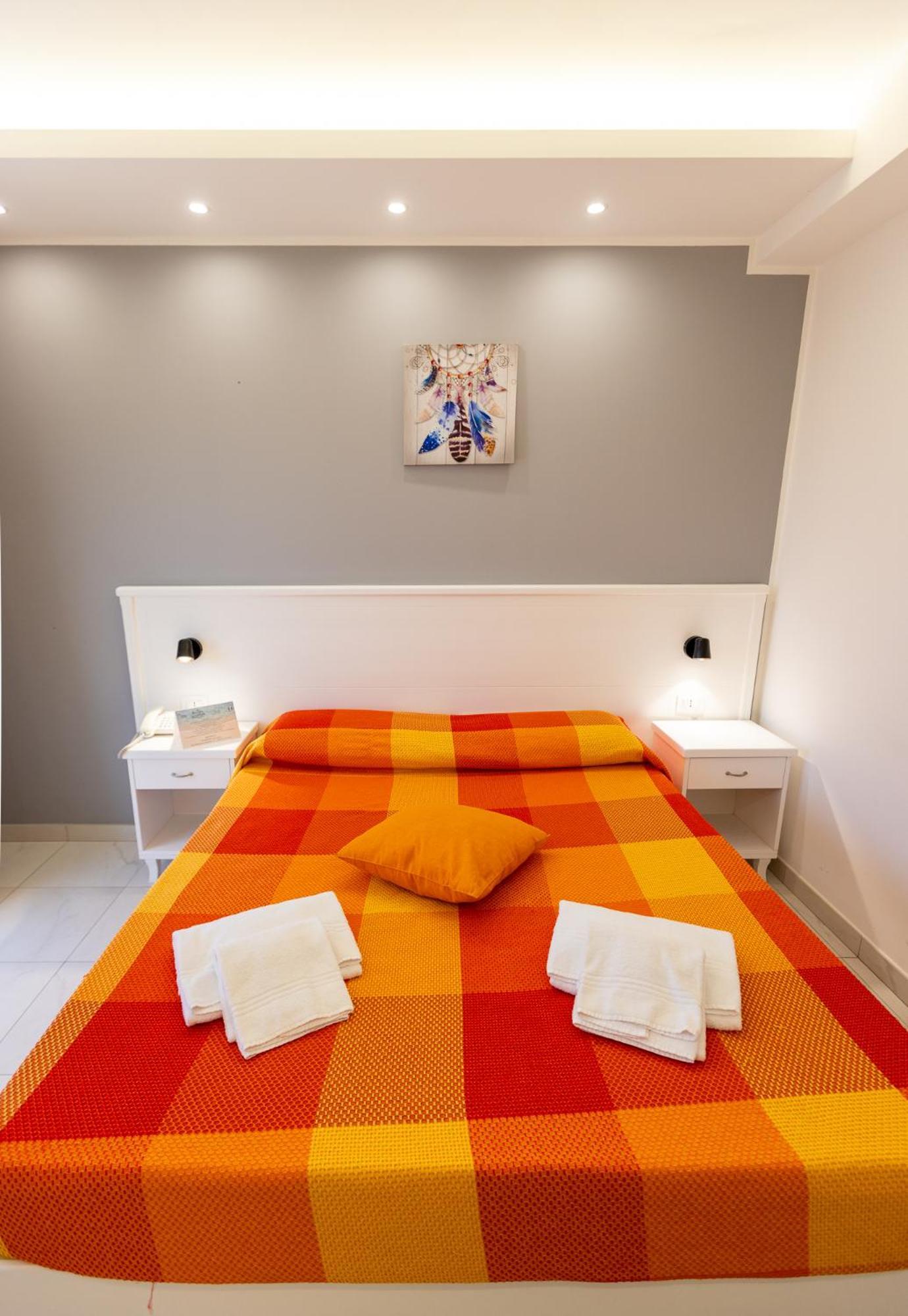 Residenza Kalios Bed & Breakfast Тропеа Екстериор снимка